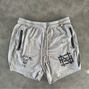 Flag Nor Fail MENS MOMENTUM MESH SHORTS -
GREY